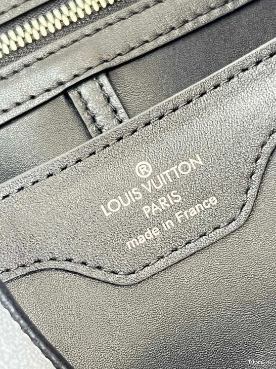 Affordable VUITTON CAPUCINES LOUIS BB 0726